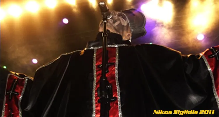 ghost_Papa Emeritus_2011